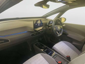 Volkswagen ID.3 Pro 58kWh Life Hatchback 5dr Electric Auto (145 ps)