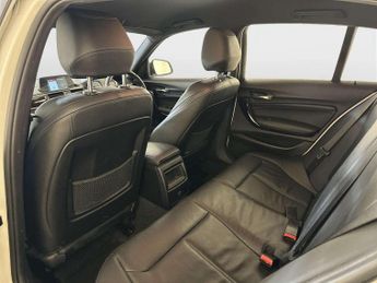 BMW 1 Series 1.5 118i M Sport Hatchback 5dr Petrol Auto Euro 6 (s/s) (136 ps)