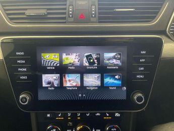 Skoda Superb 1.5 TSI ACT SE Technology Hatchback 5dr Petrol Manual Euro 6 (s/