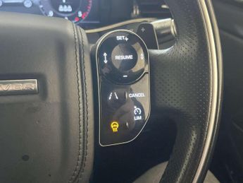 Land Rover Range Rover Evoque 2.0 D240 R-Dynamic HSE SUV 5dr Diesel Auto 4WD Euro 6 (s/s) (240