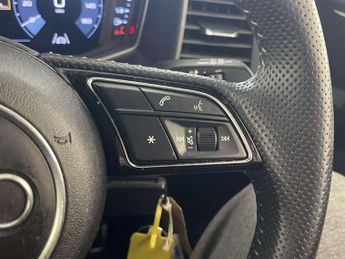 Audi A1 1.5 TFSI 35 S line Sportback 5dr Petrol S Tronic Euro 6 (s/s) (1