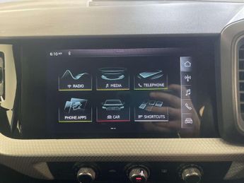 Audi A1 1.5 TFSI 35 S line Sportback 5dr Petrol S Tronic Euro 6 (s/s) (1