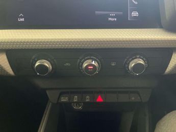 Audi A1 1.5 TFSI 35 S line Sportback 5dr Petrol S Tronic Euro 6 (s/s) (1