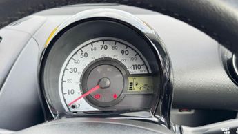 Toyota AYGO 1.0 VVT-i Go Euro 5 5dr