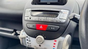 Toyota AYGO 1.0 VVT-i Go Euro 5 5dr