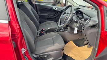 Ford Fiesta 1.0T EcoBoost Zetec Euro 6 (s/s) 5dr