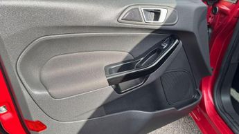 Ford Fiesta 1.0T EcoBoost Zetec Euro 6 (s/s) 5dr
