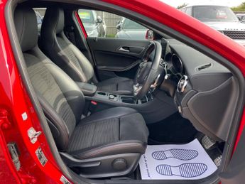 Mercedes-Benz GLA 1.6 GLA180 AMG Line Edition 7G-DCT Euro 6 (s/s) 5dr