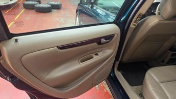 Volvo V70 2.3 T5 SE Geartronic 5dr