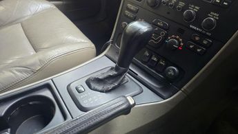 Volvo V70 2.3 T5 SE Geartronic 5dr