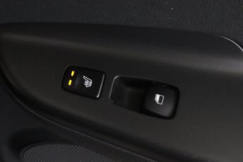 Hyundai KONA 64kWh Premium SE Auto 5dr (7kW Charger)