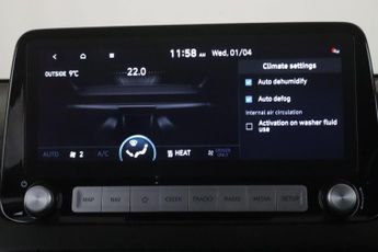 Hyundai KONA 64kWh Premium SE Auto 5dr (7kW Charger)