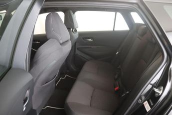 Toyota Corolla 1.8 VVT-h Icon Touring Sports CVT Euro 6 (s/s) 5dr