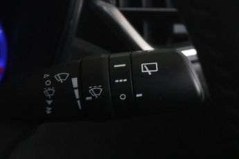 Toyota Corolla 1.8 VVT-h Icon Touring Sports CVT Euro 6 (s/s) 5dr