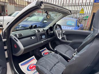 Smart fortwo 1.0 MHD Passion Cabriolet SoftTouch Euro 5 (s/s) 2dr