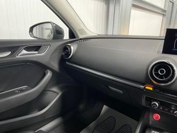 Audi A3 1.4 TFSI CoD Sport S Tronic Euro 6 (s/s) 4dr