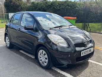 Toyota Yaris 1.33 Dual VVT-i TR Euro 4 (s/s) 5dr