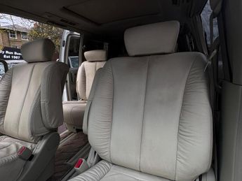 Nissan Elgrand 3.5 Rider Autech 8 Seater