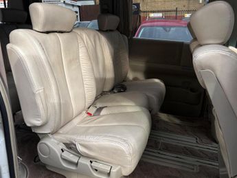Nissan Elgrand 3.5 Rider Autech 8 Seater