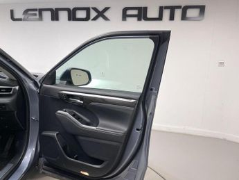 Toyota Highlander 2.5 VVT-h Excel Premium SUV 5dr Petrol Hybrid CVT 4WD Euro 6 (s/