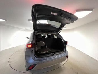 Toyota Highlander 2.5 VVT-h Excel Premium SUV 5dr Petrol Hybrid CVT 4WD Euro 6 (s/