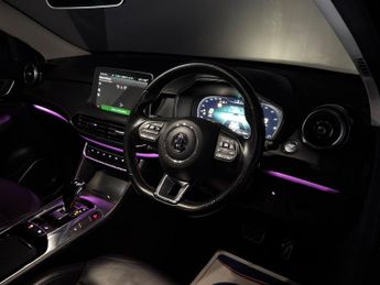 MG MG HS 1.5 T-GDI 16.6kWh Exclusive Auto Euro 6 (s/s) 5dr