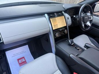 Land Rover Discovery 3.0 D300 MHEV R-Dynamic SE Auto 4WD Euro 6 (s/s) 5dr