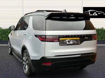 Land Rover Discovery 3.0 D300 MHEV R-Dynamic SE Auto 4WD Euro 6 (s/s) 5dr