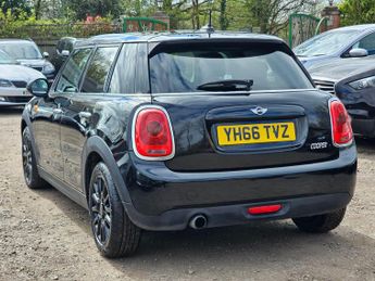 MINI Hatch 1.5 Cooper Euro 6 (s/s) 5dr