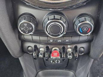MINI Hatch 1.5 Cooper Euro 6 (s/s) 5dr