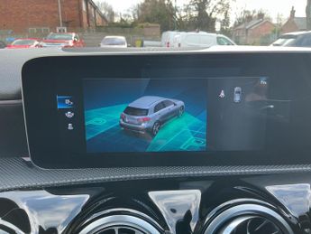 Mercedes-Benz A Class 1.3 A180 AMG Line (Premium) 7G-DCT Euro 6 (s/s) 5dr