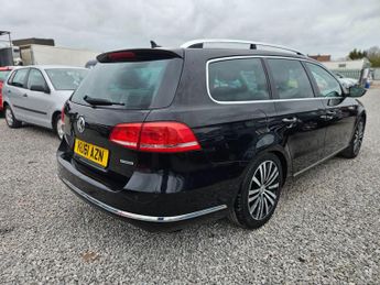 Volkswagen Passat 2.0 TDI BlueMotion Tech Sport DSG Euro 5 (s/s) 5dr