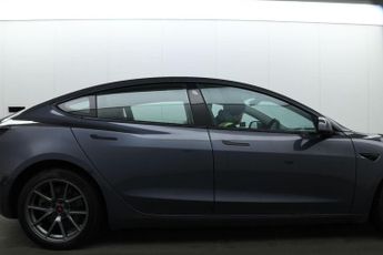 Tesla Model 3 Standard Range Plus Auto RWD 4dr