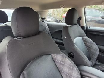 MINI Hatch 1.5 Cooper Auto Euro 6 (s/s) 3dr