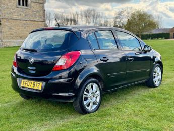 Vauxhall Corsa 1.4i 16v Design 5dr (a/c)