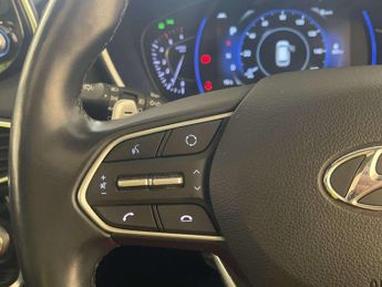 Hyundai Santa Fe 2.2 CRDi Premium SE SUV 5dr Diesel Auto 4WD Euro 6 (s/s) 7 Seat 