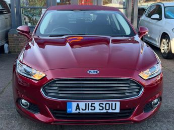 Ford Mondeo 2.0 TDCi Zetec Hatchback 5dr Diesel Powershift Euro 6 (s/s) (150