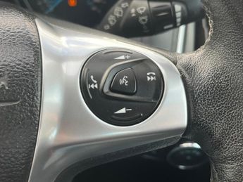Ford Focus 2.0 TDCi Titanium X Powershift Euro 5 5dr