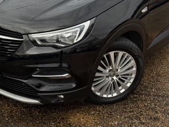 Vauxhall Grandland X 1.6 Turbo D BlueInjection Sport Nav Auto Euro 6 (s/s) 5dr