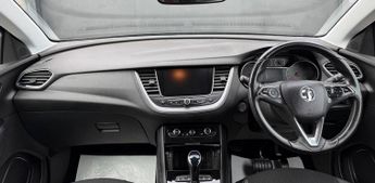 Vauxhall Grandland X 1.6 Turbo D BlueInjection Sport Nav Auto Euro 6 (s/s) 5dr