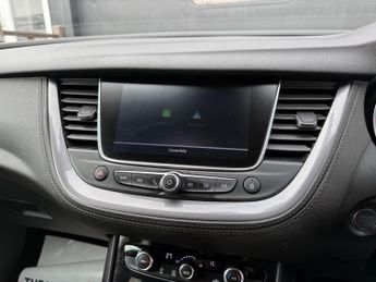 Vauxhall Grandland X 1.6 Turbo D BlueInjection Sport Nav Auto Euro 6 (s/s) 5dr