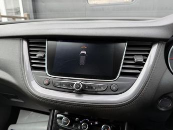 Vauxhall Grandland X 1.6 Turbo D BlueInjection Sport Nav Auto Euro 6 (s/s) 5dr
