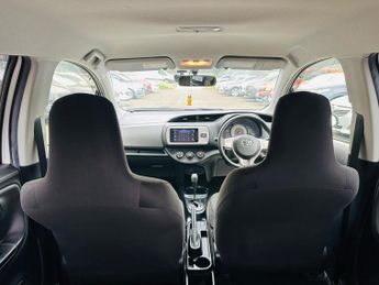 Toyota Yaris (Vitz) 1.0 Dual VVT-i Icon Multidrive S