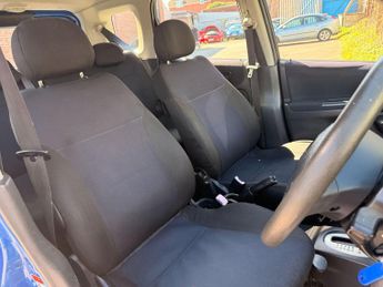 Suzuki Ignis 1.5 GL 5dr