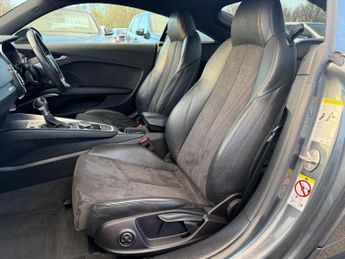 Audi TT 2.0 TFSI Black Edition S Tronic quattro Euro 6 (s/s) 3dr