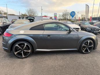 Audi TT 2.0 TFSI Black Edition S Tronic quattro Euro 6 (s/s) 3dr