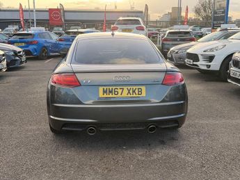 Audi TT 2.0 TFSI Black Edition S Tronic quattro Euro 6 (s/s) 3dr