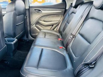 MG MG ZS 1.0 T-GDI Exclusive Auto Euro 6 5dr