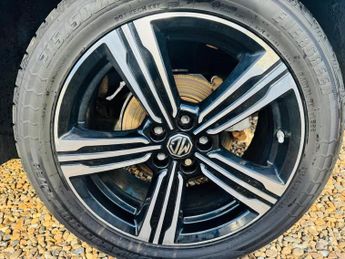 MG MG ZS 1.0 T-GDI Exclusive Auto Euro 6 5dr
