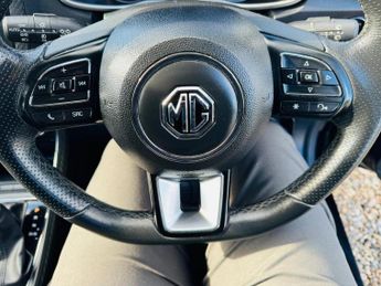 MG MG ZS 1.0 T-GDI Exclusive Auto Euro 6 5dr